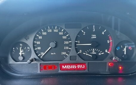 BMW 3 серия, 2000 год, 700 000 рублей, 1 фотография