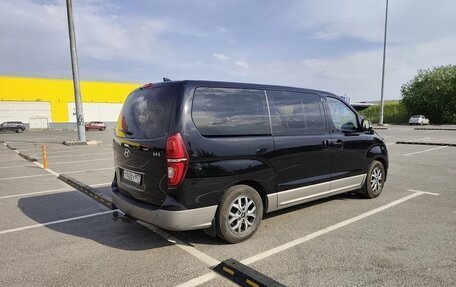 Hyundai H-1 II рестайлинг, 2018 год, 3 300 000 рублей, 5 фотография