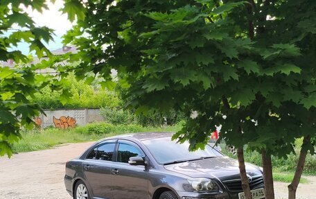 Toyota Avensis III рестайлинг, 2006 год, 650 000 рублей, 5 фотография