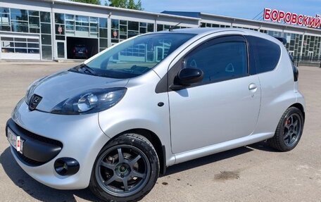 Peugeot 107 I рестайлинг, 2007 год, 700 000 рублей, 3 фотография