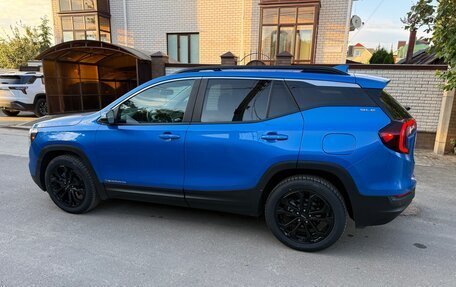 GMC Terrain, 2024 год, 2 840 000 рублей, 3 фотография