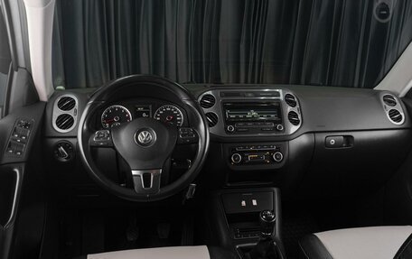 Volkswagen Tiguan I, 2012 год, 1 339 000 рублей, 6 фотография