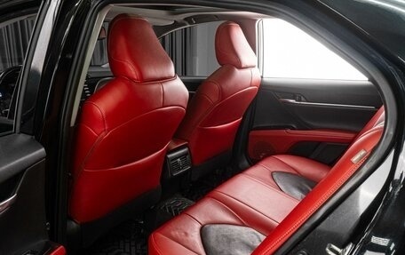 Toyota Camry, 2018 год, 2 739 000 рублей, 11 фотография