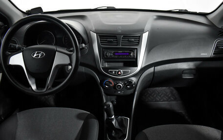 Hyundai Solaris II рестайлинг, 2012 год, 598 900 рублей, 15 фотография