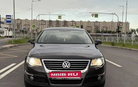 Volkswagen Passat B6, 2010 год, 1 300 000 рублей, 2 фотография