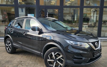 Nissan Qashqai, 2022 год, 1 700 000 рублей, 2 фотография