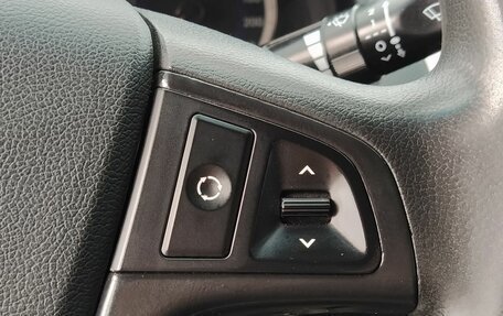 Hyundai Solaris II рестайлинг, 2012 год, 819 000 рублей, 12 фотография