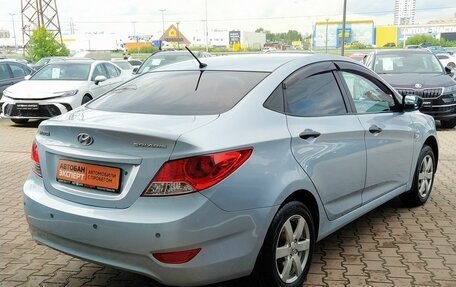 Hyundai Solaris II рестайлинг, 2012 год, 819 000 рублей, 3 фотография