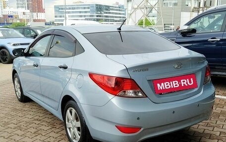 Hyundai Solaris II рестайлинг, 2012 год, 819 000 рублей, 6 фотография