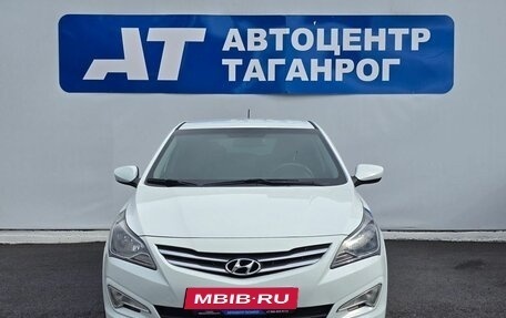 Hyundai Solaris II рестайлинг, 2015 год, 999 000 рублей, 2 фотография