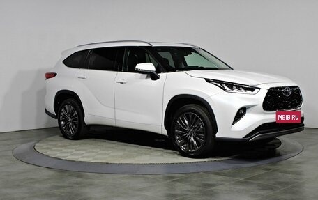 Toyota Highlander, 2025 год, 5 690 000 рублей, 3 фотография