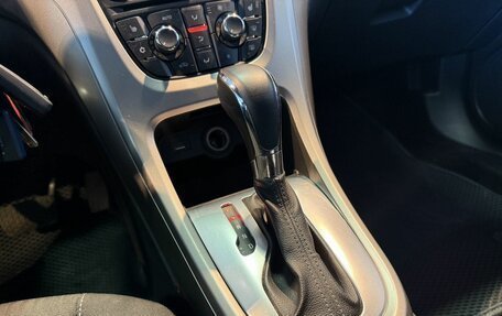 Opel Astra J, 2011 год, 750 000 рублей, 12 фотография