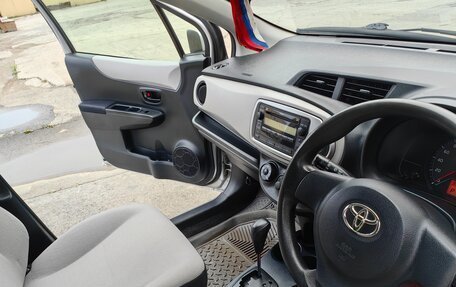 Toyota Vitz, 2011 год, 645 000 рублей, 6 фотография