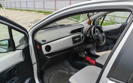 Toyota Vitz, 2011 год, 645 000 рублей, 7 фотография