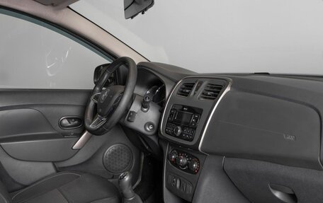 Renault Sandero II рестайлинг, 2020 год, 1 390 000 рублей, 7 фотография