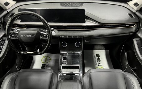CheryExeed LX, 2023 год, 1 745 000 рублей, 11 фотография