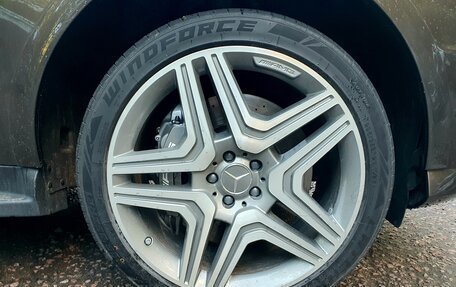 Mercedes-Benz M-Класс, 2012 год, 3 000 000 рублей, 2 фотография