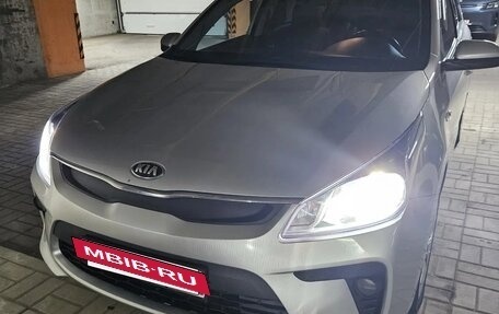 KIA Rio IV, 2017 год, 1 020 000 рублей, 2 фотография