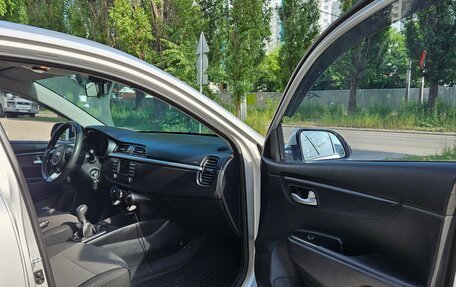 KIA Rio IV, 2017 год, 1 020 000 рублей, 13 фотография