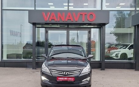 Hyundai Solaris II рестайлинг, 2016 год, 1 050 000 рублей, 1 фотография