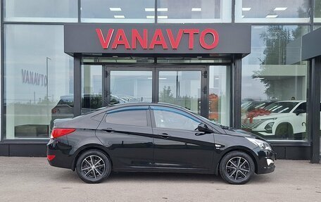Hyundai Solaris II рестайлинг, 2016 год, 1 050 000 рублей, 2 фотография