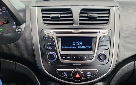 Hyundai Solaris II рестайлинг, 2016 год, 1 050 000 рублей, 15 фотография