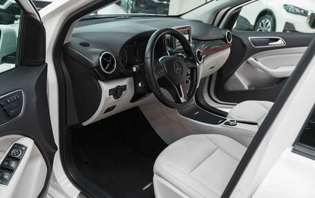 Mercedes-Benz B-Класс, 2013 год, 1 280 000 рублей, 6 фотография