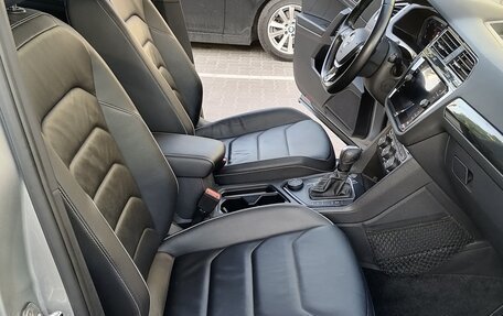 Volkswagen Tiguan II, 2020 год, 3 350 000 рублей, 6 фотография