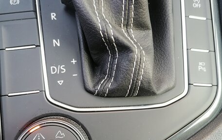 Volkswagen Tiguan II, 2020 год, 3 350 000 рублей, 16 фотография