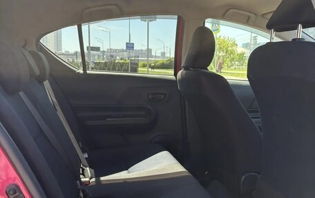 Toyota Aqua I, 2015 год, 1 100 000 рублей, 8 фотография