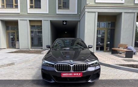 BMW 5 серия, 2021 год, 6 950 000 рублей, 1 фотография