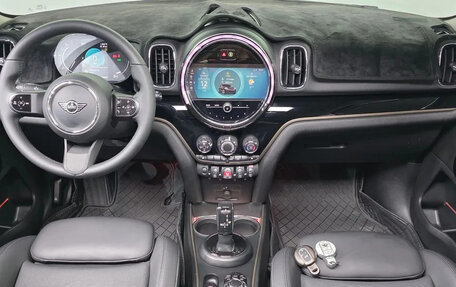 MINI Countryman II (F60), 2022 год, 1 910 000 рублей, 10 фотография
