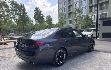 BMW 5 серия, 2021 год, 6 950 000 рублей, 7 фотография