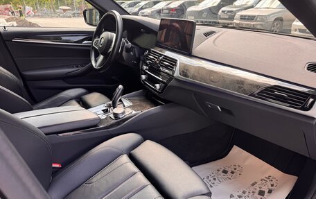 BMW 5 серия, 2021 год, 6 950 000 рублей, 19 фотография