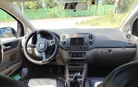Volkswagen Golf Plus II, 2010 год, 600 000 рублей, 3 фотография