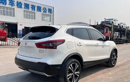 Nissan Qashqai, 2022 год, 1 650 000 рублей, 5 фотография