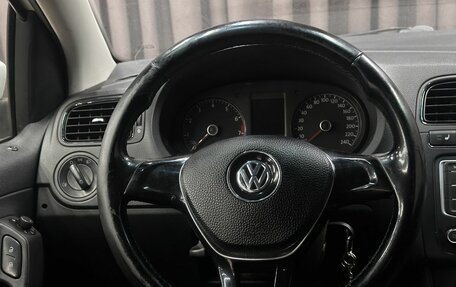 Volkswagen Polo VI (EU Market), 2015 год, 549 999 рублей, 7 фотография
