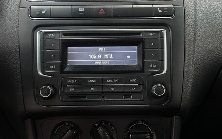 Volkswagen Polo VI (EU Market), 2015 год, 549 999 рублей, 11 фотография
