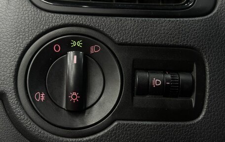 Volkswagen Polo VI (EU Market), 2015 год, 549 999 рублей, 12 фотография