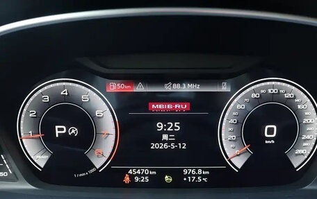 Audi Q3, 2023 год, 2 422 000 рублей, 9 фотография