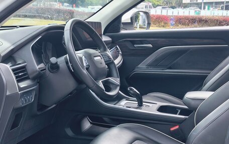 Haval H6, 2022 год, 1 290 000 рублей, 5 фотография