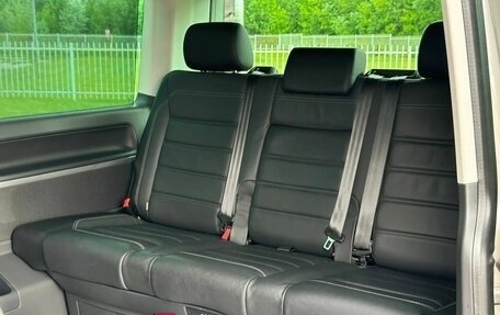 Volkswagen Multivan T6 рестайлинг, 2021 год, 7 350 000 рублей, 26 фотография
