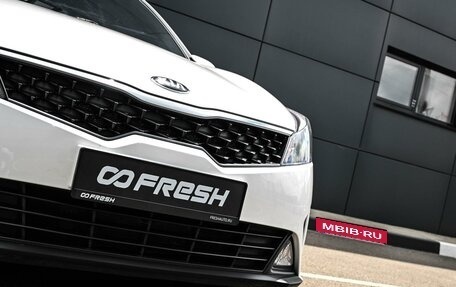 KIA Rio IV, 2021 год, 1 785 000 рублей, 6 фотография