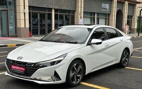 Hyundai Elantra, 2023 год, 1 300 000 рублей, 1 фотография