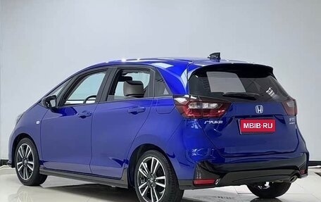 Honda Fit, 2023 год, 1 400 000 рублей, 5 фотография