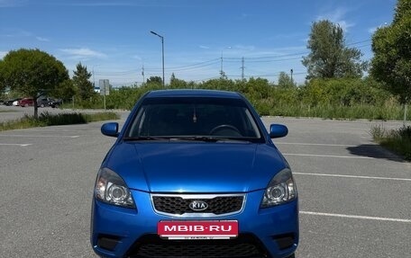 KIA Rio II, 2010 год, 680 000 рублей, 1 фотография
