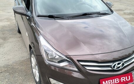 Hyundai Solaris II рестайлинг, 2014 год, 970 000 рублей, 1 фотография