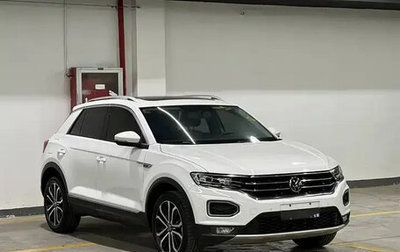 Volkswagen T-Roc I, 2023 год, 1 605 000 рублей, 1 фотография