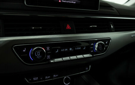 Audi A4, 2016 год, 2 400 000 рублей, 16 фотография