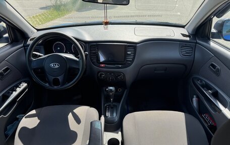 KIA Rio II, 2010 год, 680 000 рублей, 10 фотография